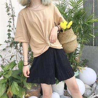 Set: Plain Elbow Sleeve T-shirt + Pleated Hem Wide Leg Shorts