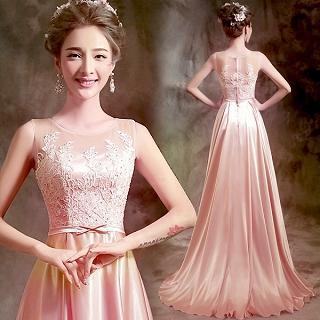 Lace Panel Sleeveless Evening Gown