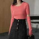 Round Neck Plain Long-sleeve Cut-out Top