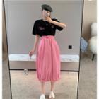 Short-sleeve T-shirt / High-waist Drawstring Midi Skirt