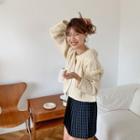 Cable-knit Short Cardigan