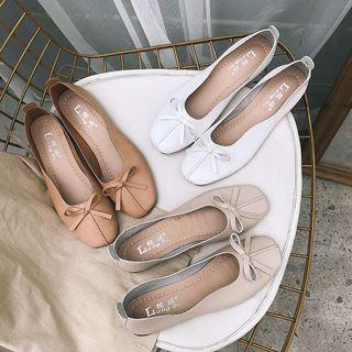 Bow-accent Round-toe Flats
