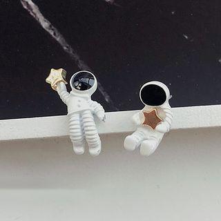Mismatch Astronaut Earrings As Shown In Figure - One Size