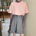 Short-sleeve T-shirt / Long-sleeve Sheer Top