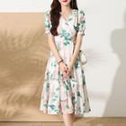 Short Sleeve V-neck Floral Printed Chiffon A-line Dress