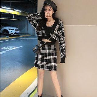 Set: Plaid Cropped Cardigan + Knit Mini Skirt
