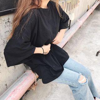 Plain V-neck 3/4 Sleeve T-shirt