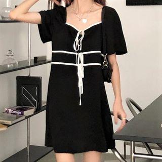 Contrast Trim Short-sleeve Mini Shift Dress Black - One Size