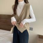 V-neck Sweater Vest / Long-sleeve Plain Knit Top