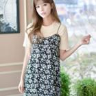Set: Short-sleeve T-shirt + Printed Strappy Dress