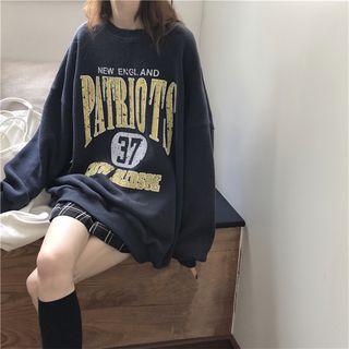 Lettering Round Neck Pullover / Plaid Straight-cut Pants