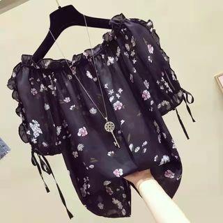 Short-sleeve Ruffled Floral Print Blouse
