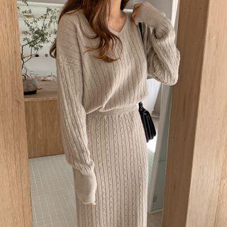 Set: V-neck Cable-knit Top + Band-waist Midi Skirt