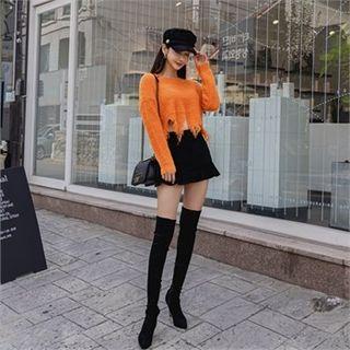 Cutaway-shoulder Slim-fit Knit Top