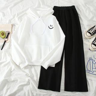 Set: Smiley Face Print Hoodie + Wide Leg Pants