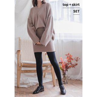 Set: Drop-shoulder Knit Top + Mini Skirt