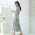 Set: Loose-fit T-shirt + Maxi Tiered Skirt