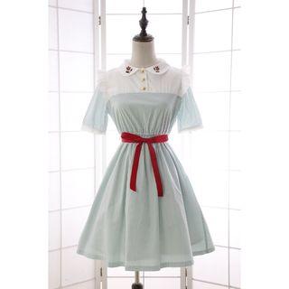 Embroidered Panel Short-sleeve Dress