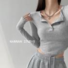 Round-hem Slim-fit Crop Henley