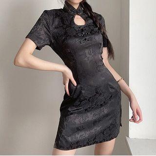 Short-sleeve Cutout Floral Mini Sheath Qipao Dress