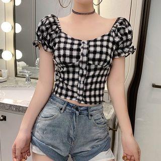 Short-sleeve Plaid Fitted Crop Top
