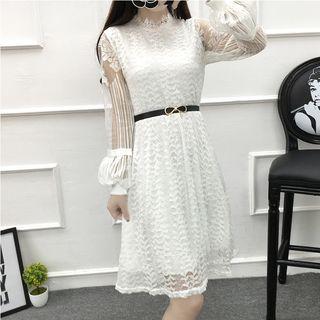 Lantern-sleeve A-line Lace Dress