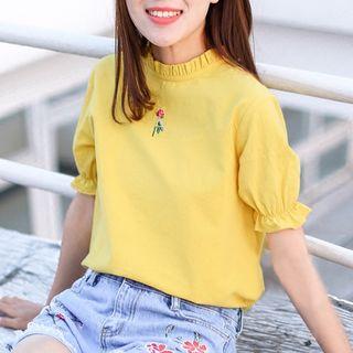 Frill Trim Flower Embroidered Short Sleeve Top