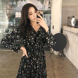 Floral Print Pleated Maxi Dress Black - One Size