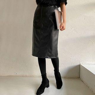 Plus Size Pleather H-line Midi Skirt