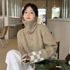 Long-sleeve Turtleneck Plaid Sweater