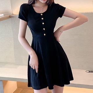 Short-sleeve U-neck A-line Dress