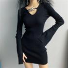 V-neck Plain Knit Long-sleeve Dress With Chain