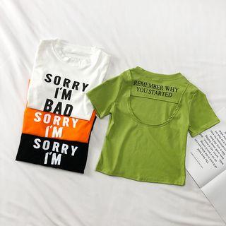 Cutout-back Lettering Crop T-shirt