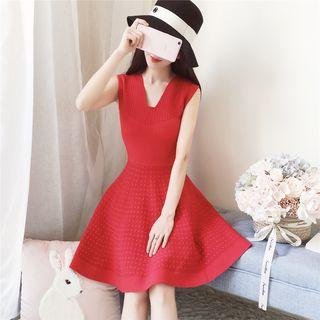 Sleeveless V-neck A-line Knit Dress