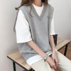 Plain Short-sleeve T-shirt / V-neck Vest