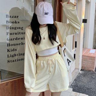 Cropped Sweatshirt / Shorts / Tank Top