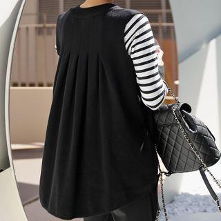 Open-front Pleated-back Knit Vest