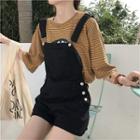 Short-sleeve Lettering T-shirt / Denim Jumper Shorts
