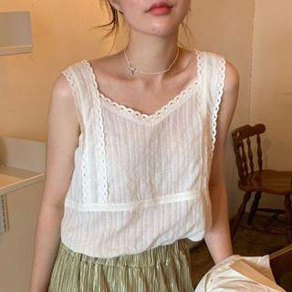 Sleeveless Perforated Top Off-white - One Size