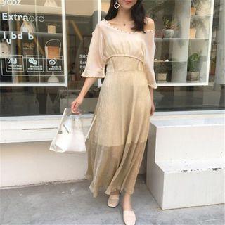 Set: Spaghetti Strap Maxi Dress + Elbow-sleeve Cropped Top