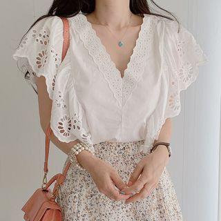 Flutter Sleeve V-neck Lace Panel Top