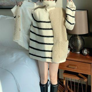 Turtleneck Striped Sweater / Buttoned Fleece Vest