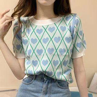 Short-sleeve Contrast Trim Heart Print Knit Top