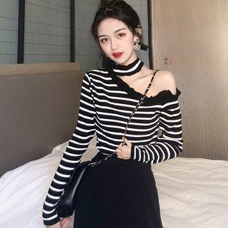 Striped One-shoulder Knit Top