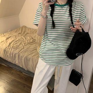 Short-sleeve Striped T-shirt / High-waist Wide-leg Pants