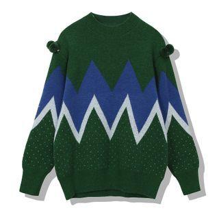 Sweater / Wide-leg Jeans