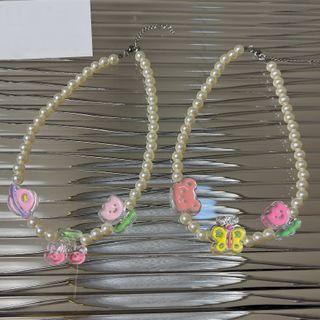 Butterfly Acrylic Faux Pearl Necklace