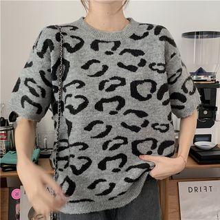 Short-sleeve Leopard Print Sweater