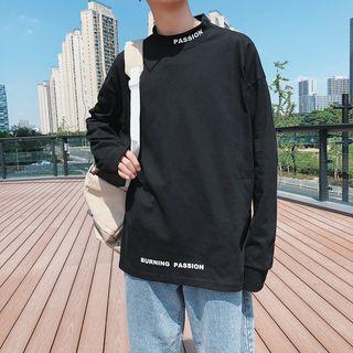 Lettering Long-sleeve Mock Neck T-shirt
