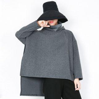 Turtleneck Dip Back Sweatshirt